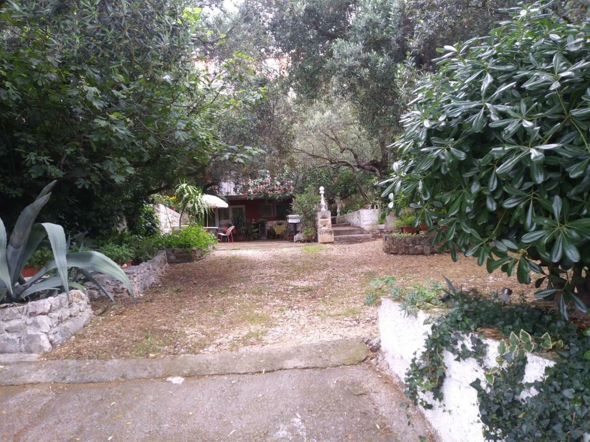 Leo Apartment Makarska Exterior photo